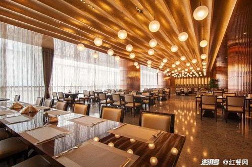 吃瓜女装酒店大厅