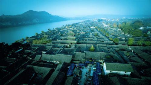 南充古城吃瓜,瓜果飘香，品味千年古城美食风情